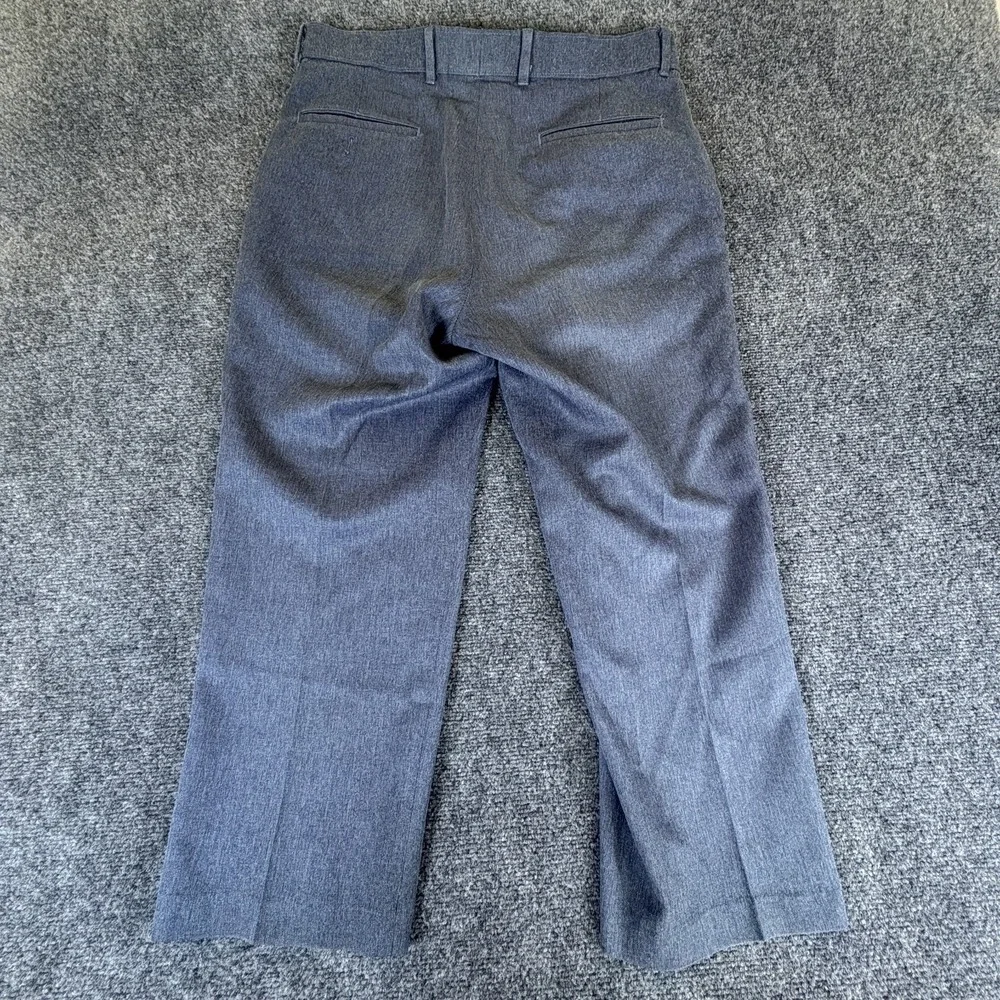 Levi's Action Slacks Dress Pants Mens 32x25 Gray Comfort Flat Front Straight Leg